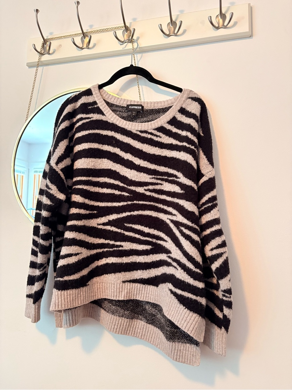Express Women's Black & Cream Zebra Print oversized Sweater